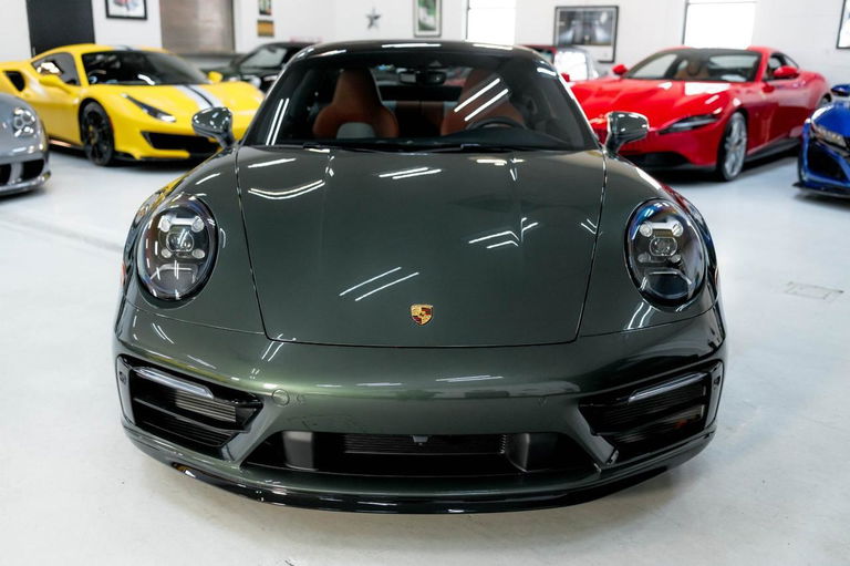 Porsche 992 Carrera 4S