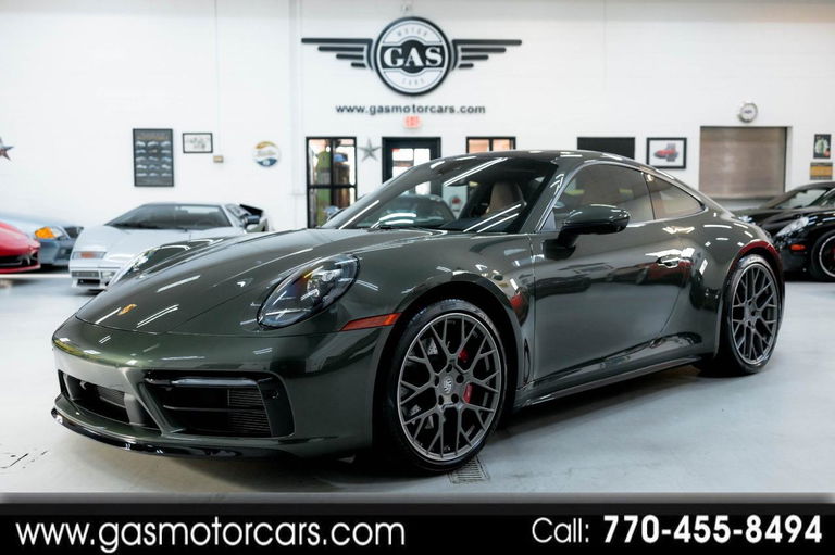 Porsche 992 Carrera 4S