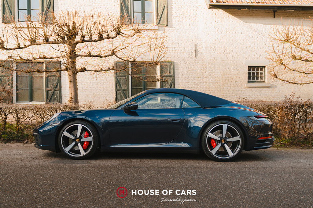 Porsche 992 Carrera 4S