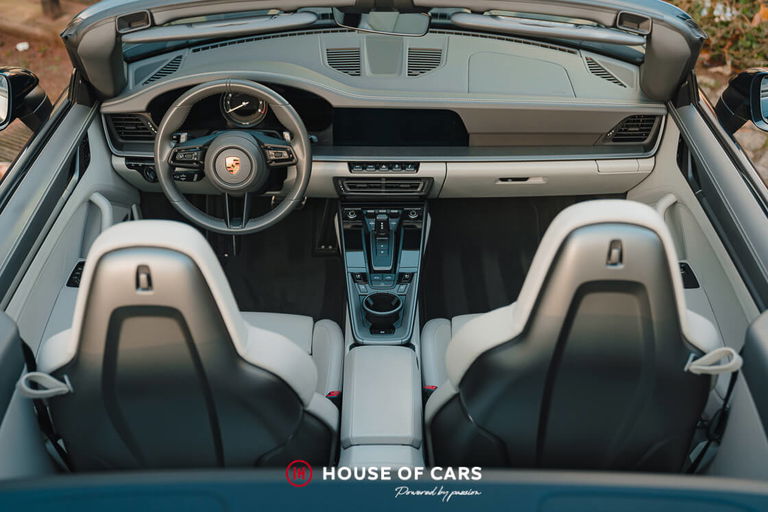 Porsche 992 Carrera 4S