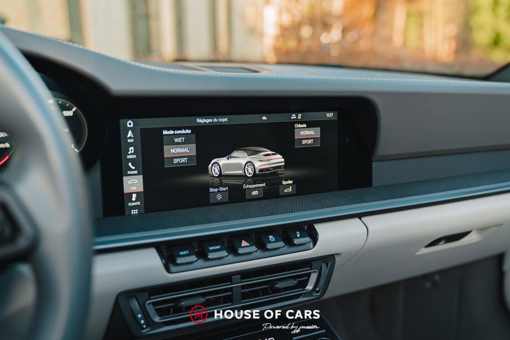 Porsche 992 Carrera 4S