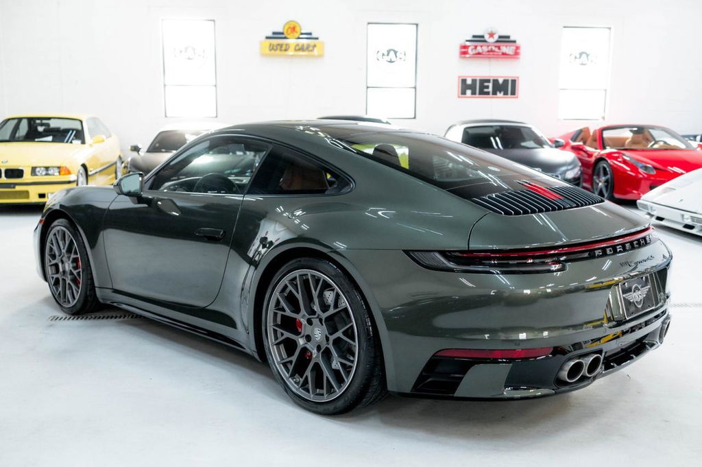 Porsche 992 Carrera 4S