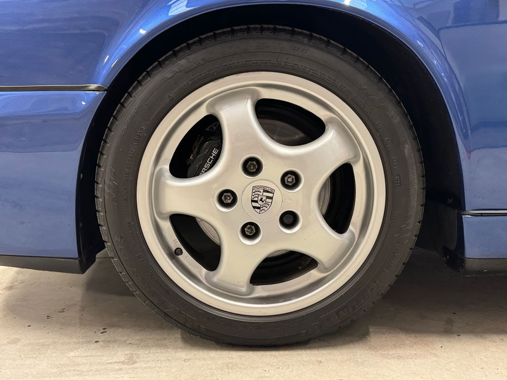 Porsche 964 Carrera 2