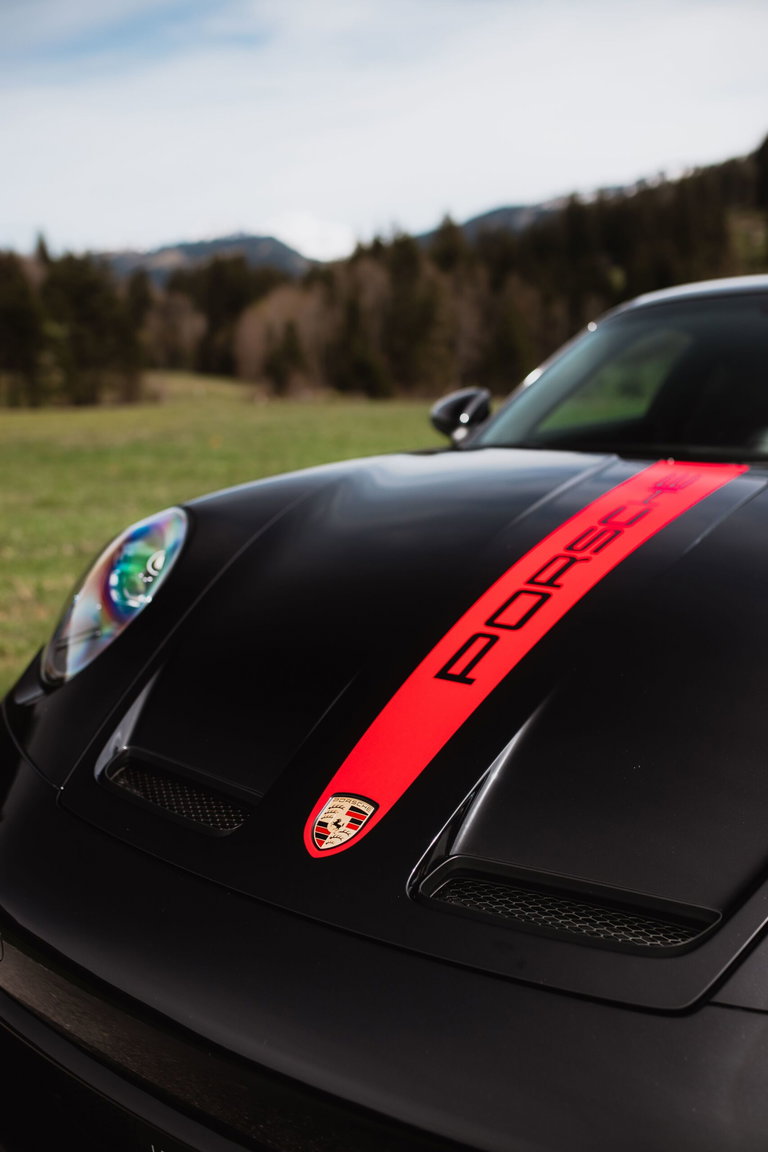 Porsche 992 GT3 Touring