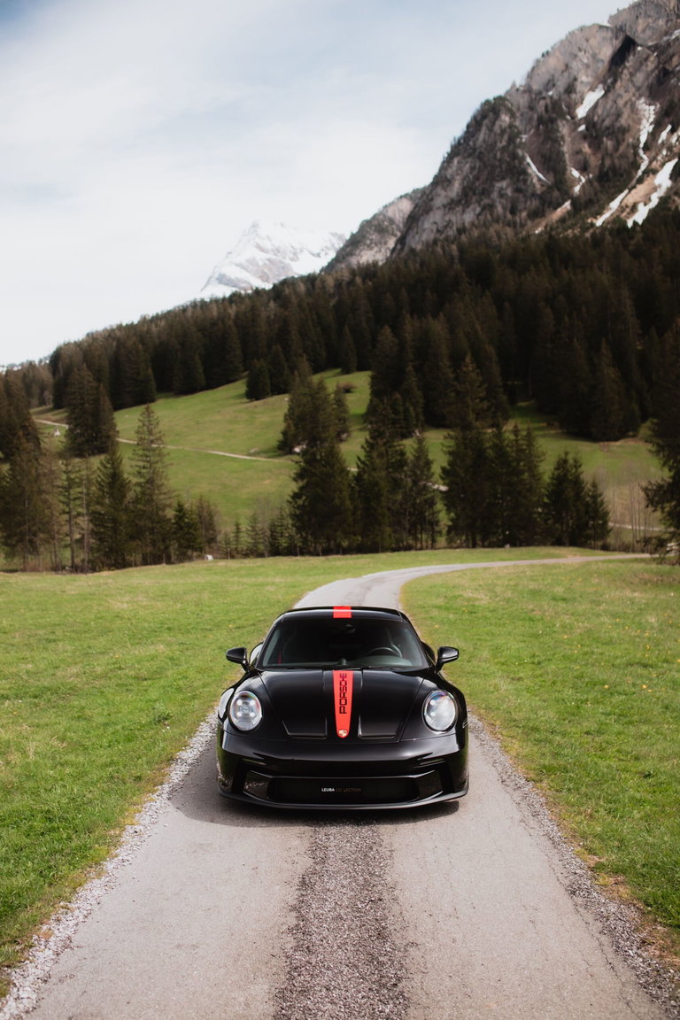 Porsche 992 GT3 Touring