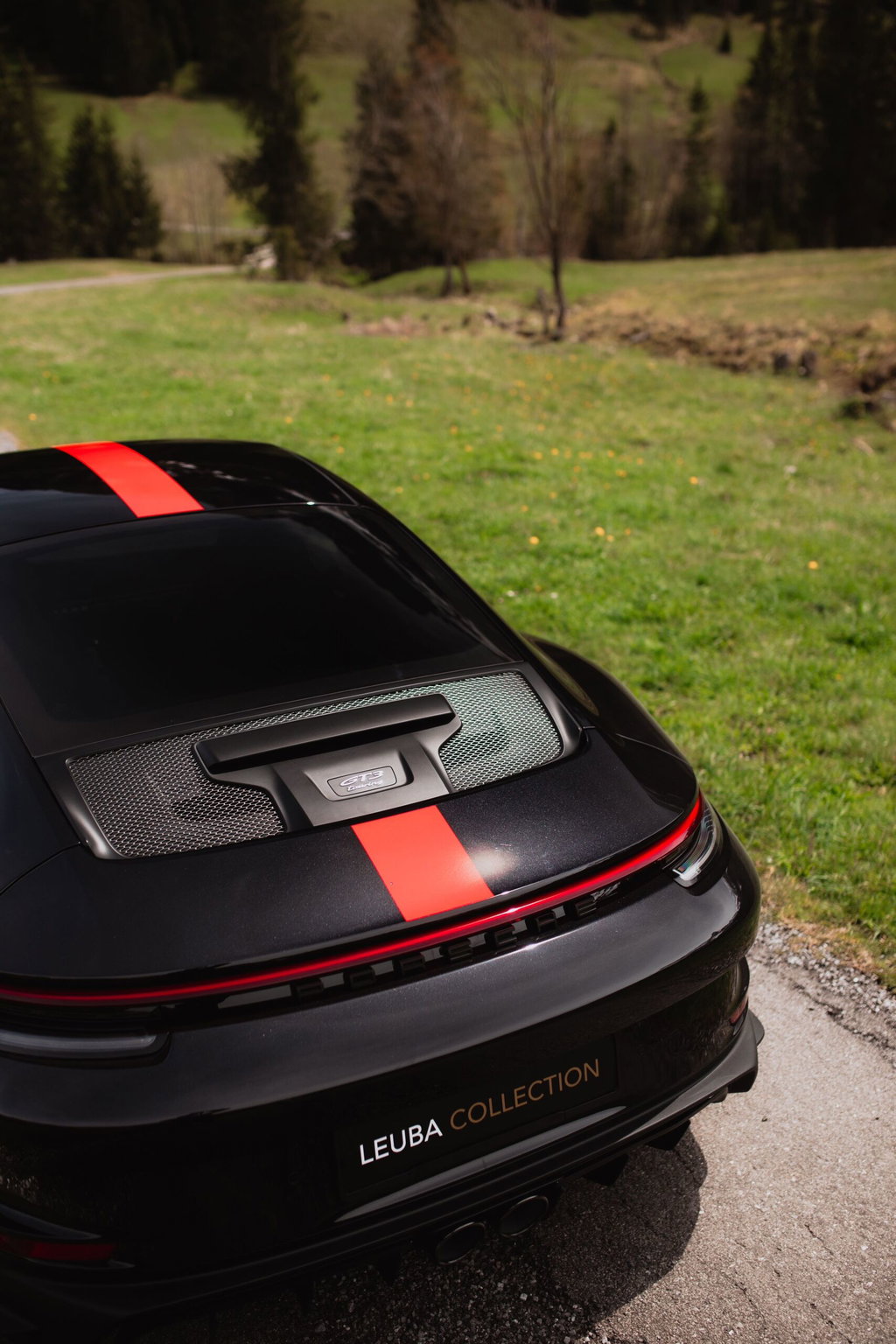 Porsche 992 GT3 Touring
