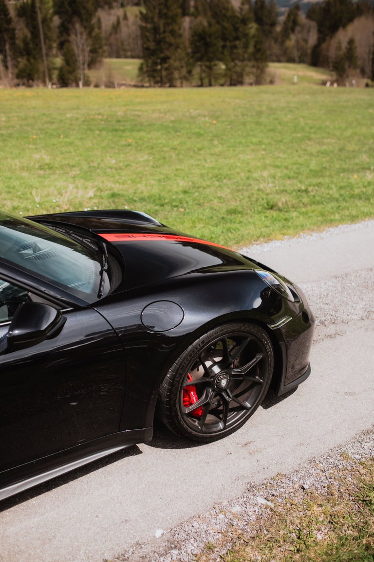 Porsche 992 GT3 Touring