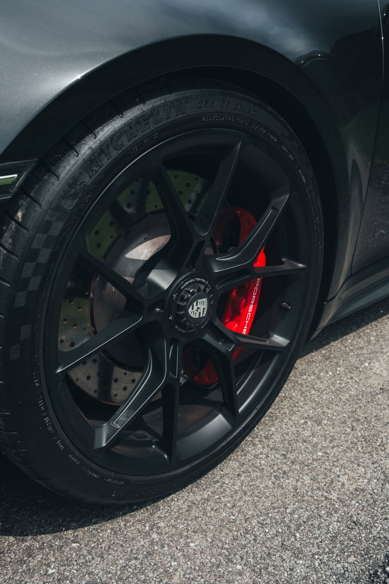 Porsche 992 GT3 Touring