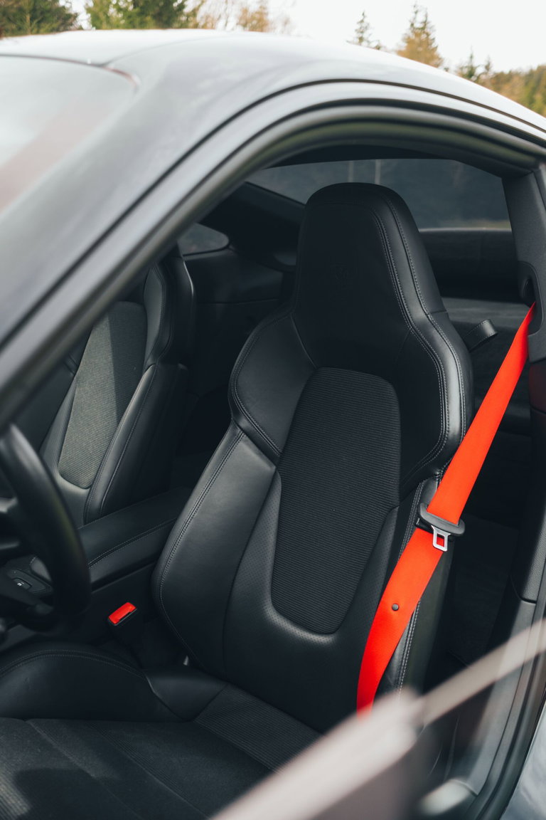 Porsche 992 GT3 Touring