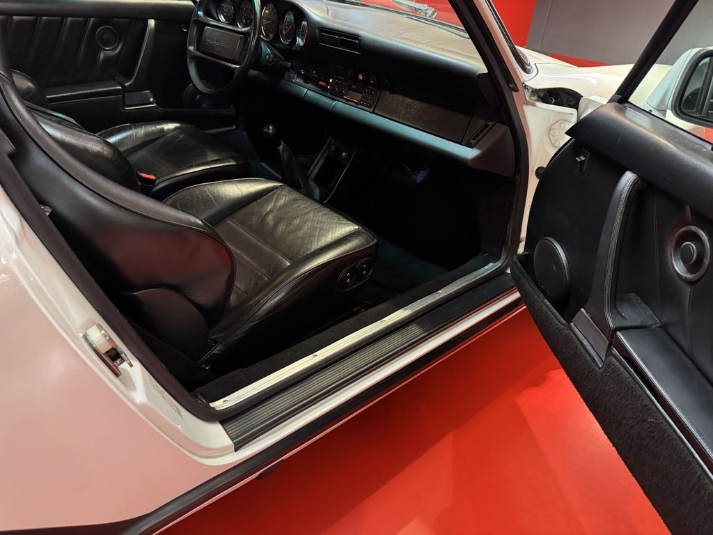 Porsche 911 Carrera 3.2 WTL