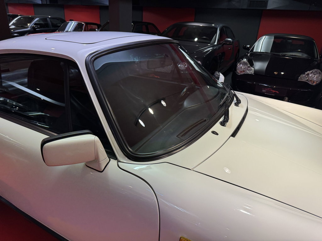 Porsche 911 Carrera 3.2 WTL