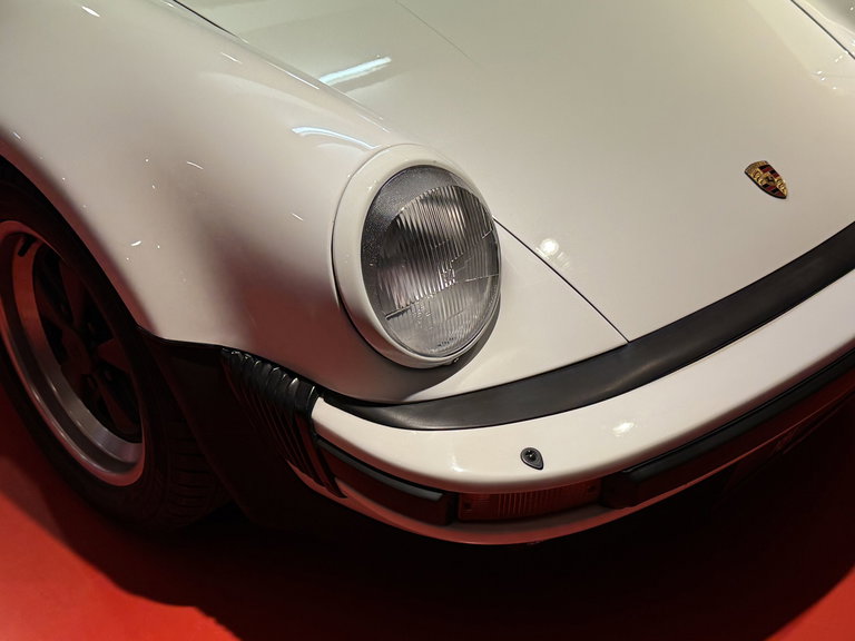 Porsche 911 Carrera 3.2 WTL