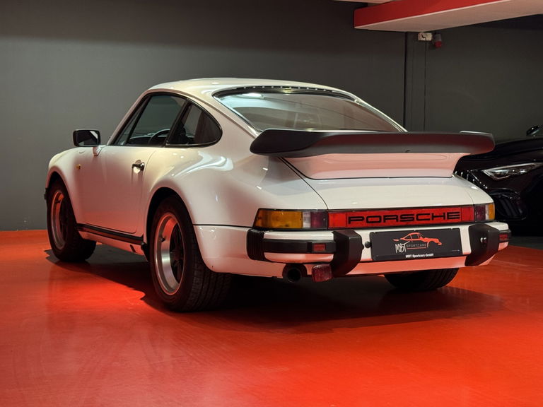 Porsche 911 Carrera 3.2 WTL