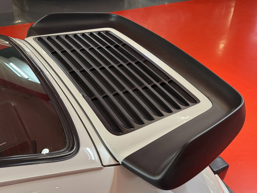 Porsche 911 Carrera 3.2 WTL