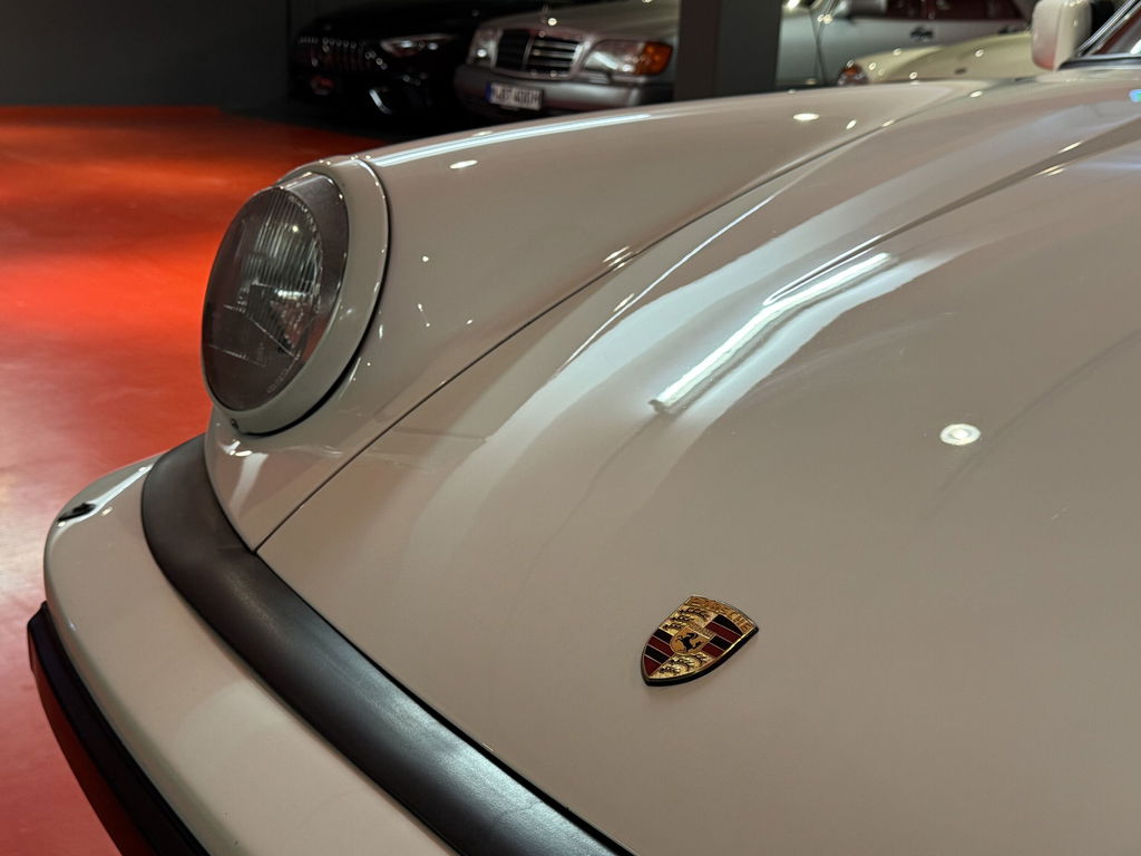 Porsche 911 Carrera 3.2 WTL