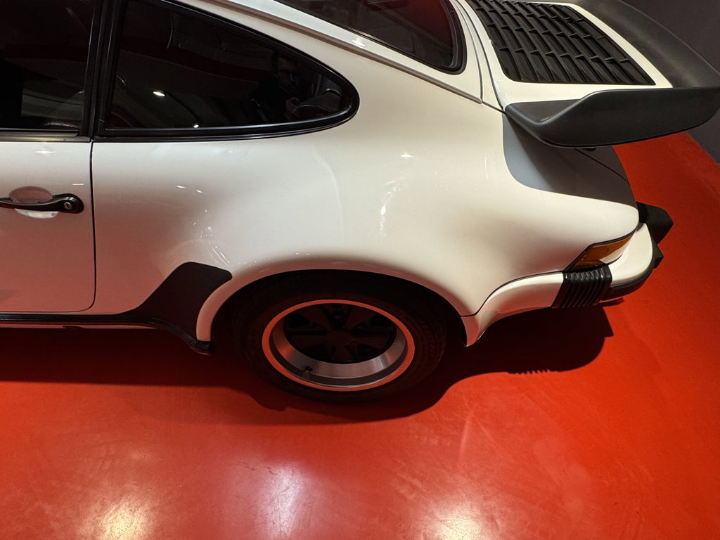 Porsche 911 Carrera 3.2 WTL