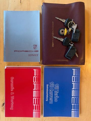 Porsche 911 Carrera 3.2