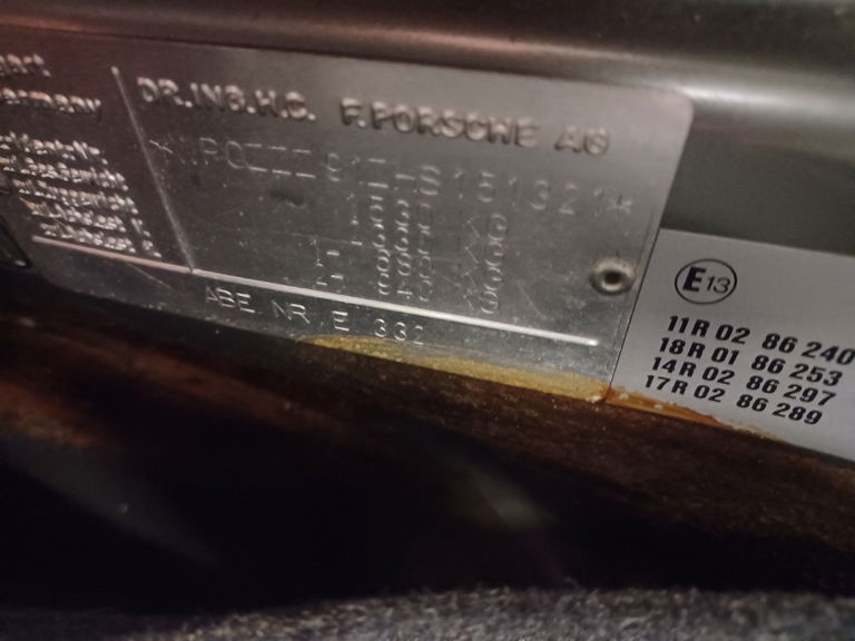 Porsche 911 Carrera 3.2