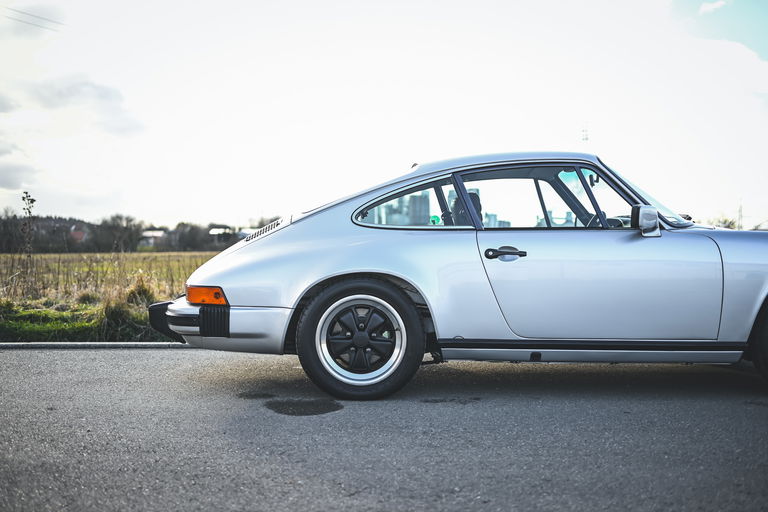 Porsche 911 Carrera 3,0