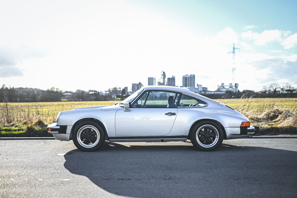 Porsche 911 Carrera 3,0
