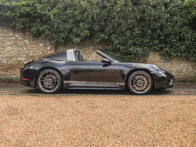 Porsche 992 Edition 50 Jahre Porsche Design