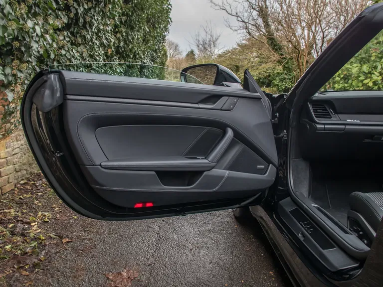 Porsche 992 Edition 50 Jahre Porsche Design