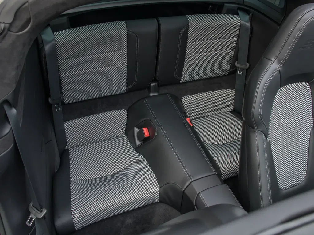 Porsche 992 Edition 50 Jahre Porsche Design