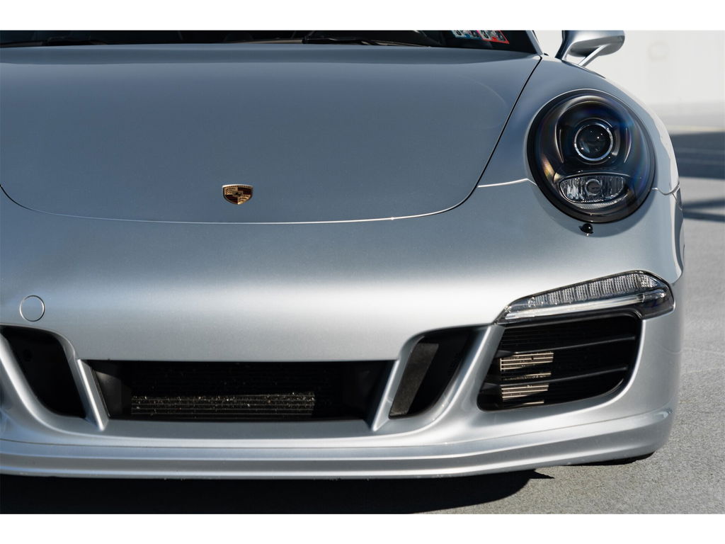 Porsche 991 Carrera GTS