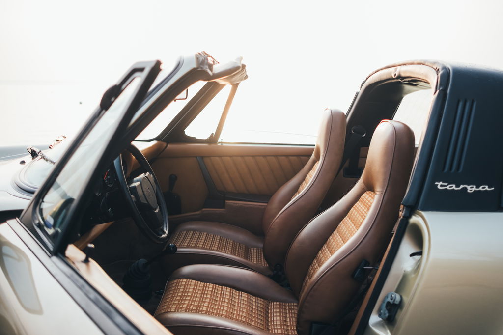 Porsche 911 Carrera 3.0