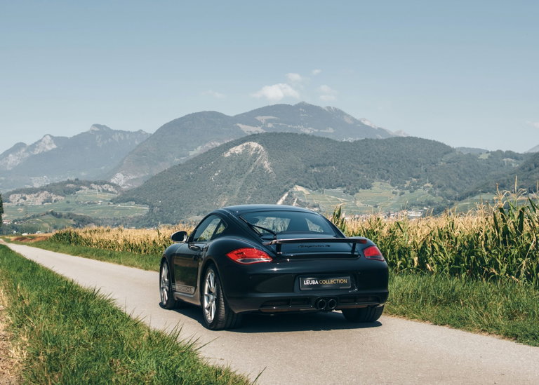 Porsche 987 Cayman R