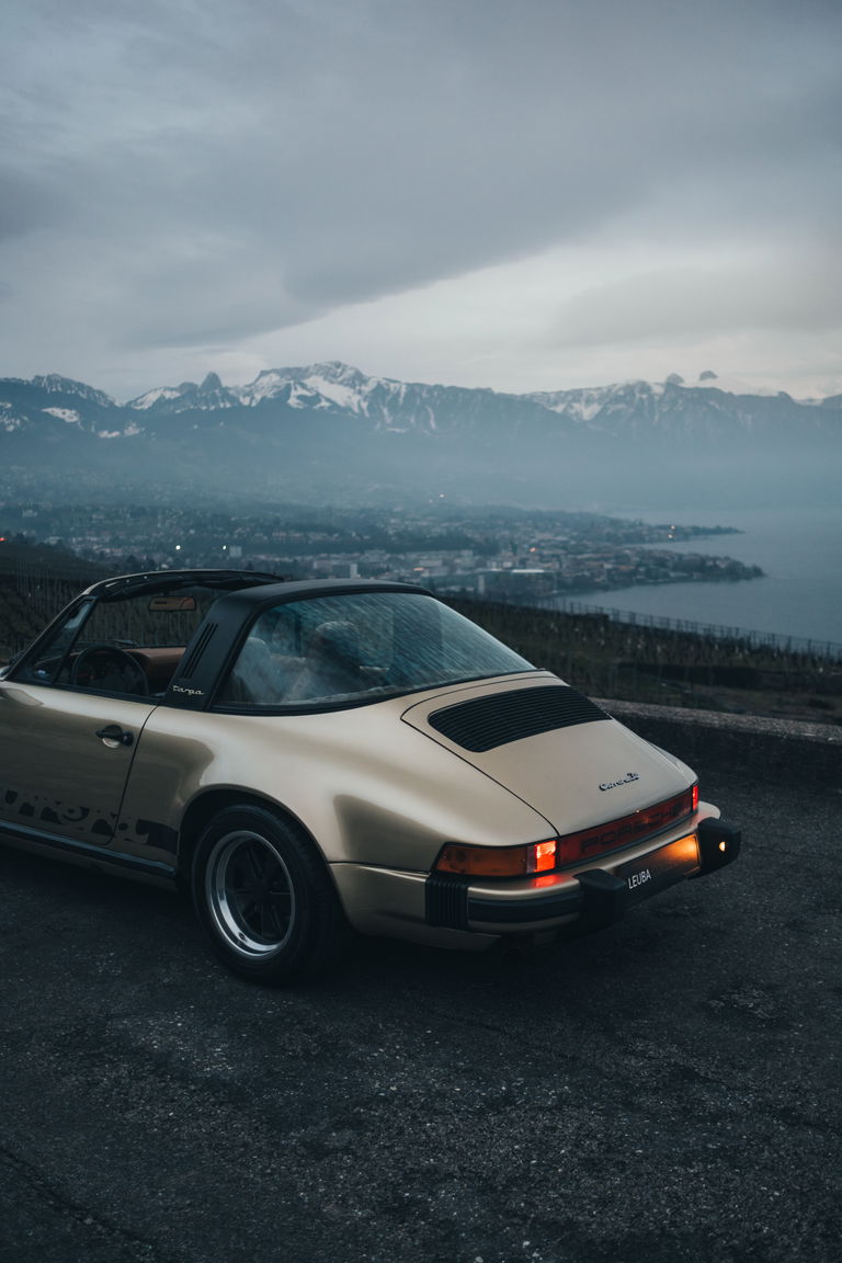 Porsche 911 Carrera 3.0