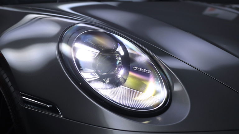 Porsche 992 Carrera 4S