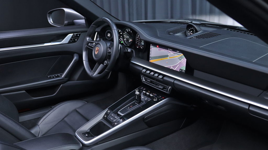 Porsche 992 Carrera 4S