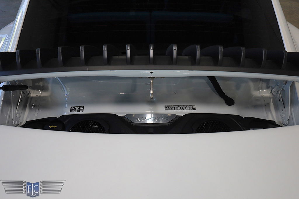 Porsche 992 Carrera GTS