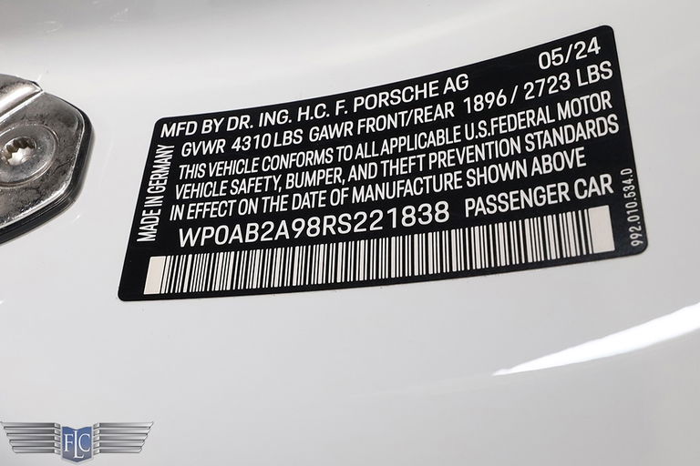 Porsche 992 Carrera GTS