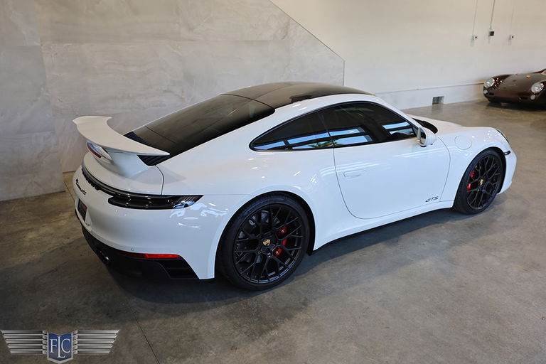 Porsche 992 Carrera GTS