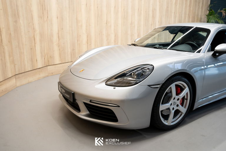 Porsche 718 Cayman S