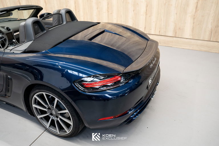 Porsche 718 Boxster
