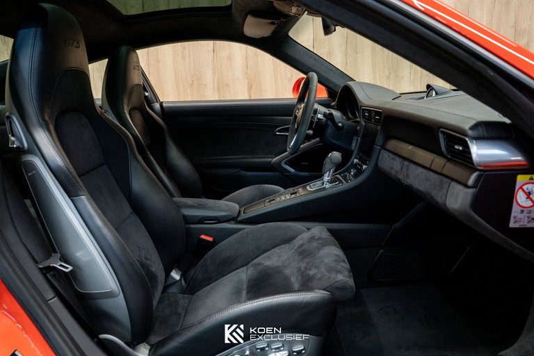 Porsche 991.2 Carrera GTS