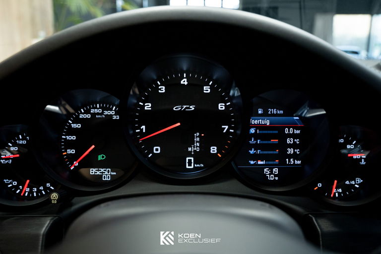 Porsche 991.2 Carrera GTS