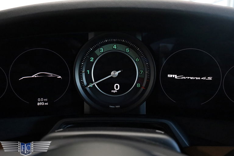 Porsche 992 Carrera 4S