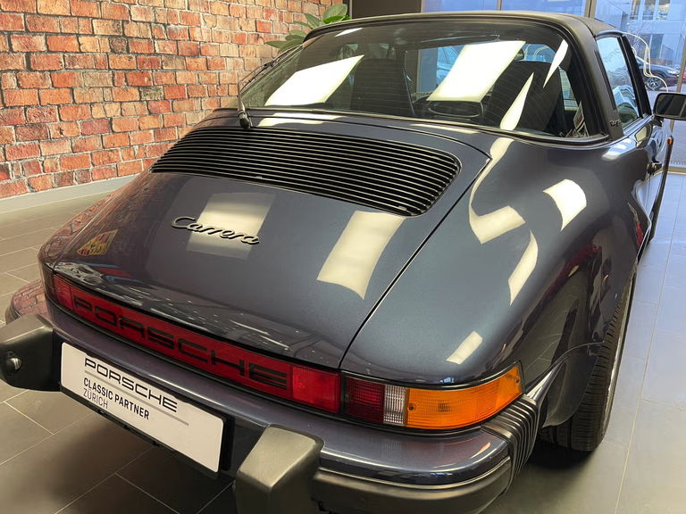 Porsche 911 Carrera 3.2