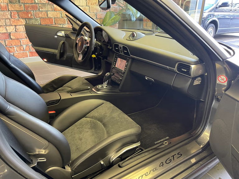 Porsche 997.2 Carrera 4 GTS