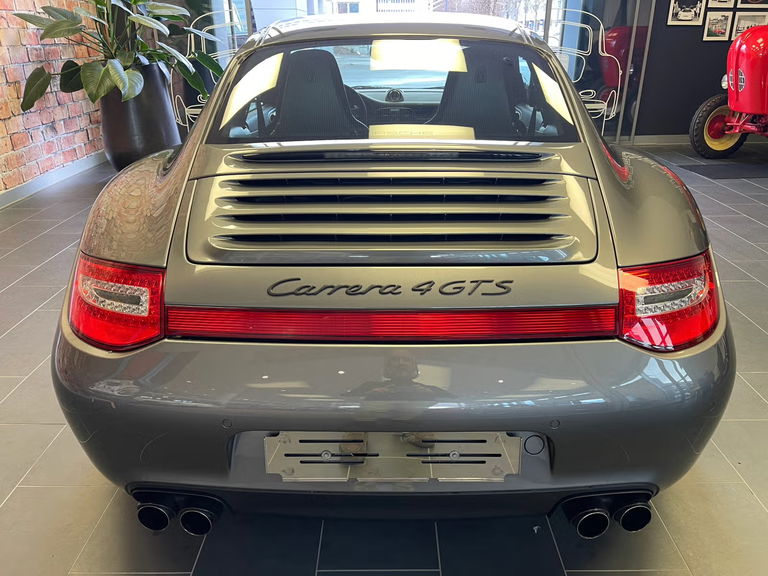 Porsche 997.2 Carrera 4 GTS