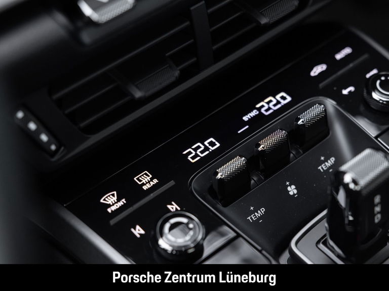 Porsche 992.2 Carrera