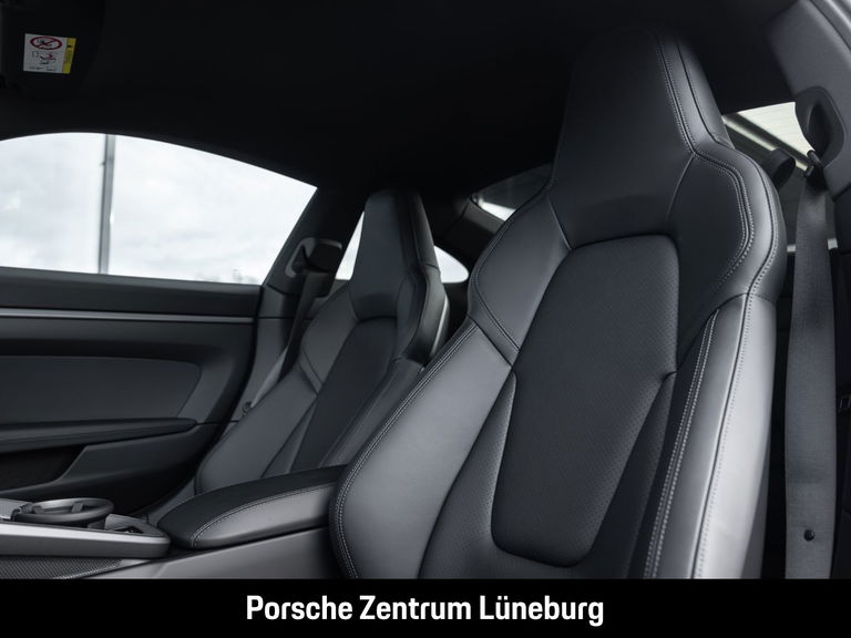 Porsche 992.2 Carrera