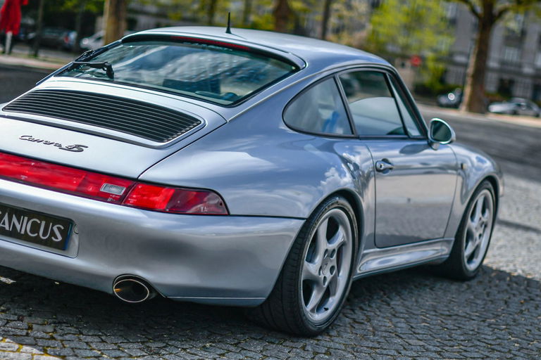 Porsche 993 Carrera 4S