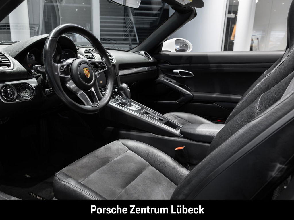 Porsche 718 Boxster