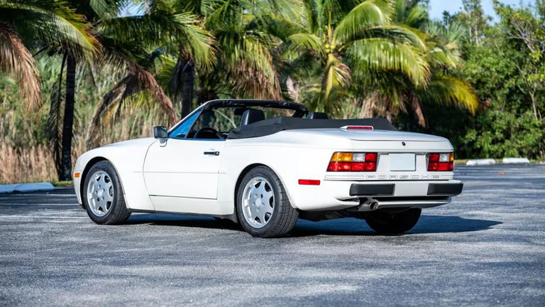 Porsche 944 S2 Cabriolet