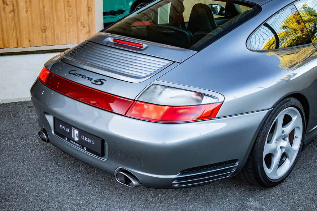 Porsche 996 Carrera 4S